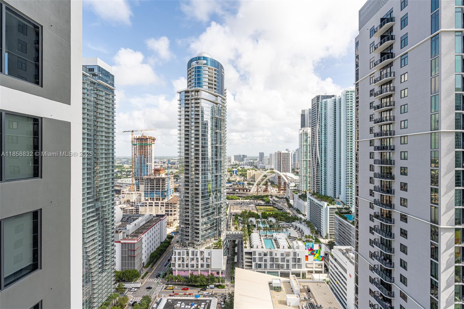 Natiivo/ Gale - Residential