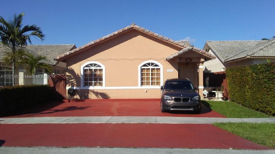 GREAT HOME IN HIALEAH. ALL UPDATED. REGULAR SALE. NEW AC UNIT