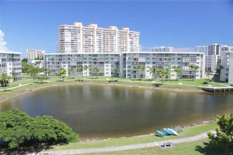 A home in Aventura