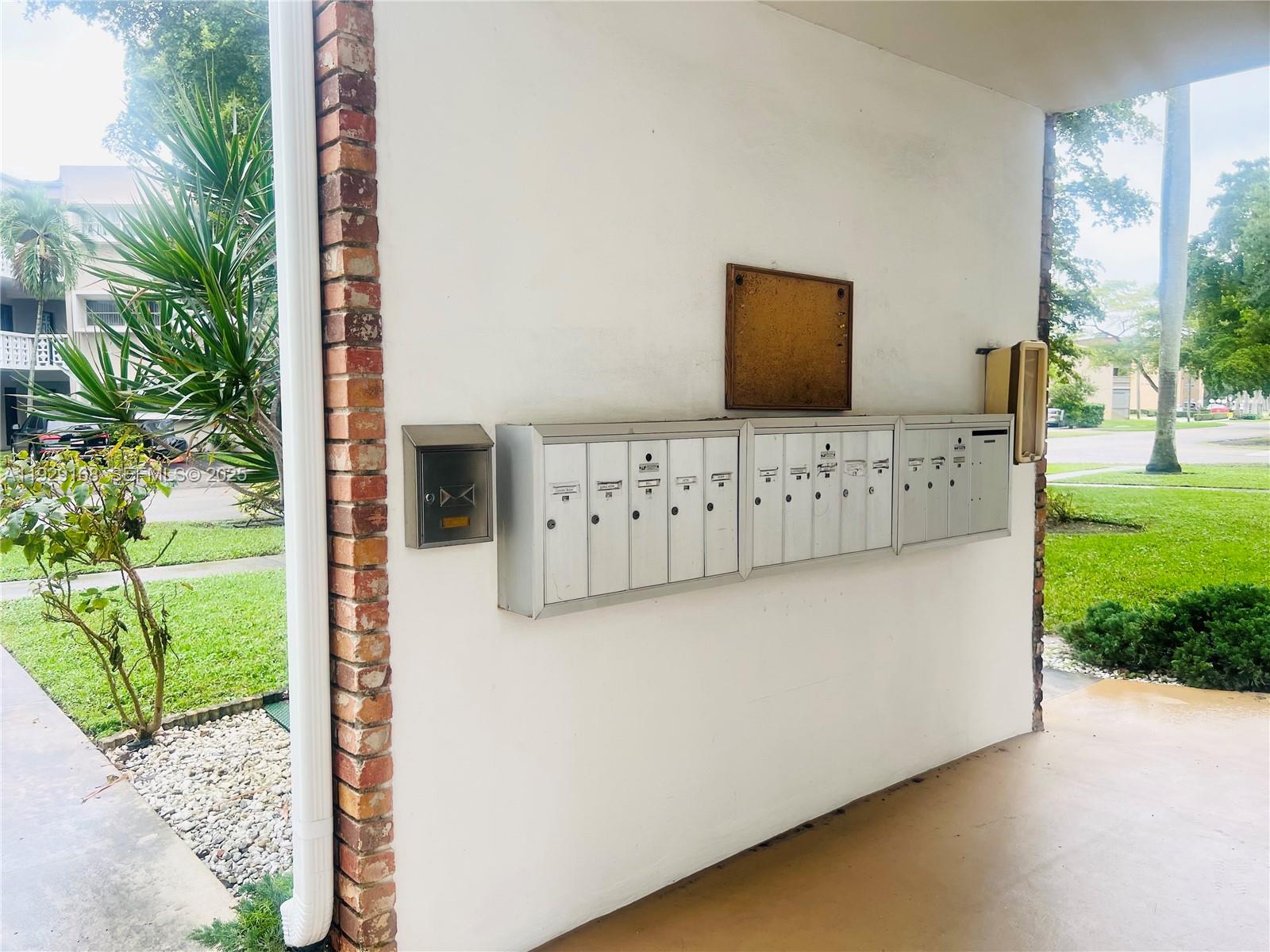 EASTBROOK CONDOMINIUM APT - Residential