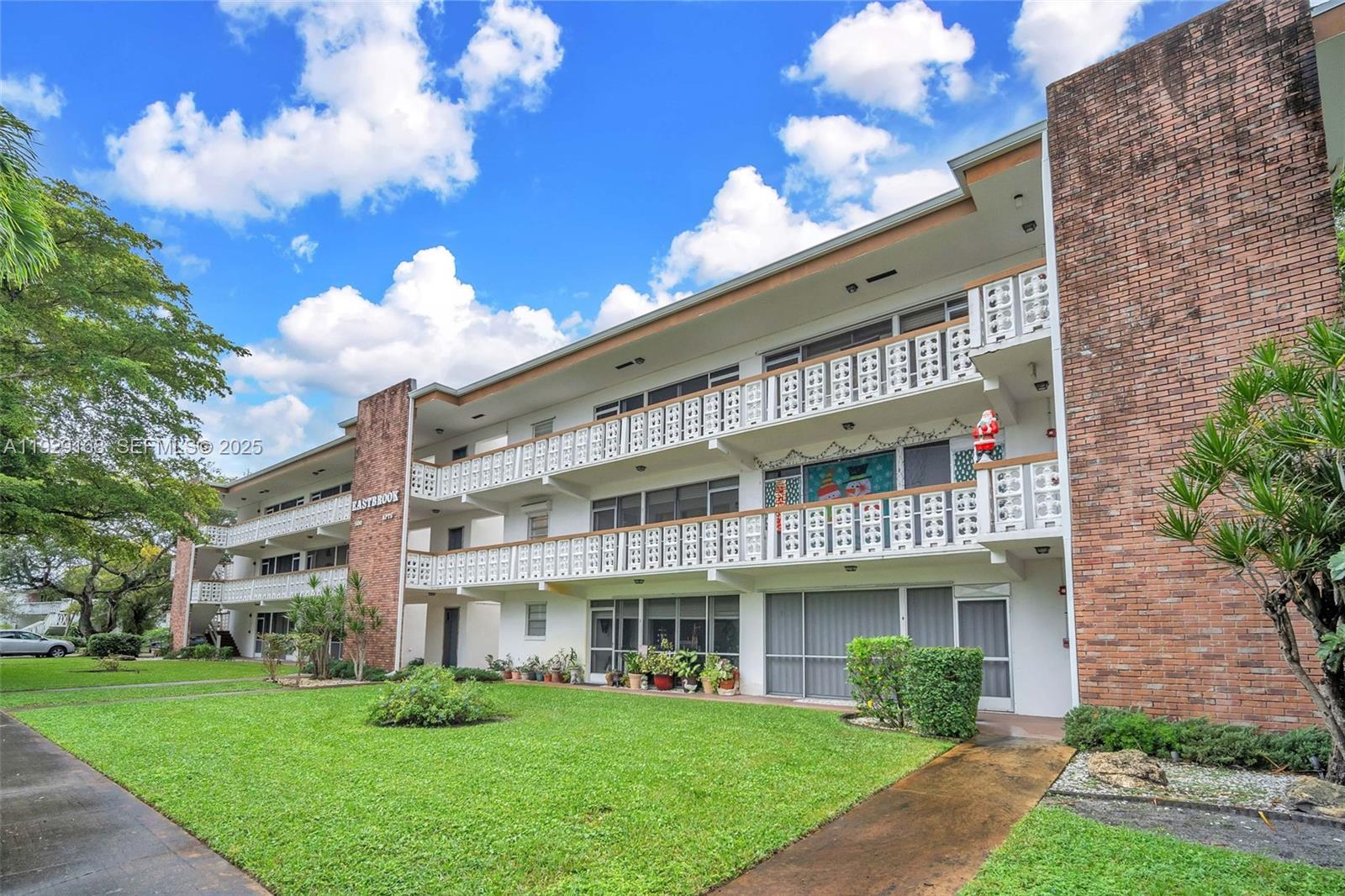 EASTBROOK CONDOMINIUM APT - Residential