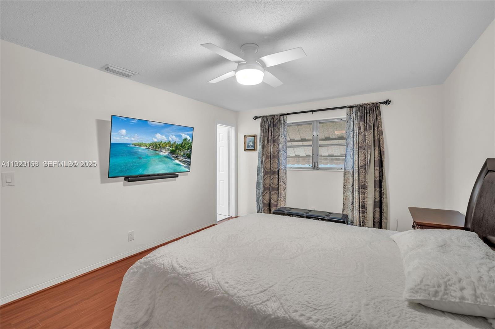 EASTBROOK CONDOMINIUM APT - Residential