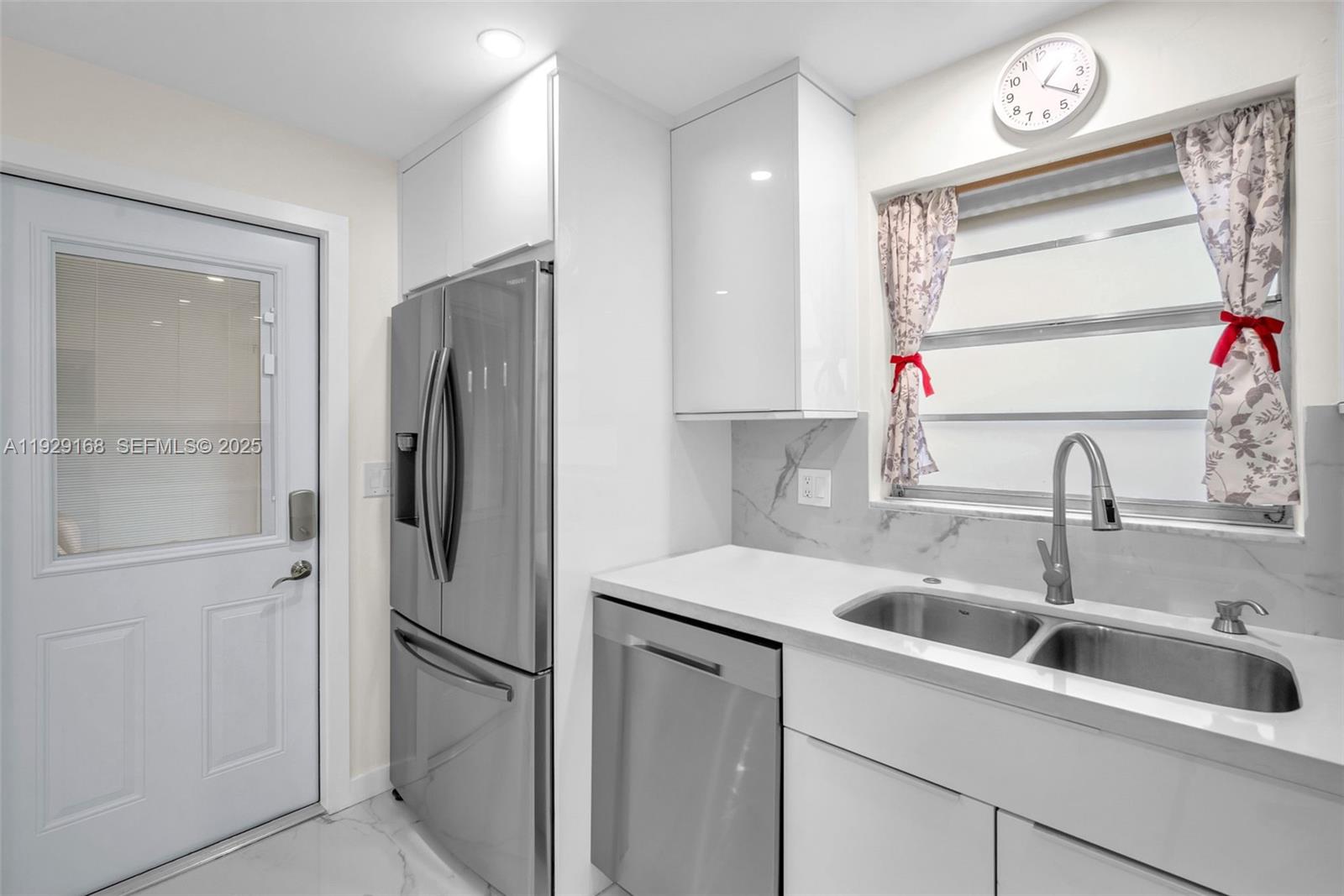 EASTBROOK CONDOMINIUM APT - Residential