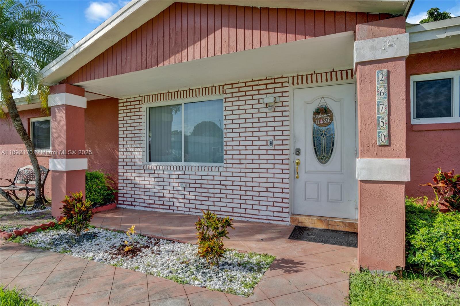 MEADOW WOOD MANOR SEC 3 - Residential Lease