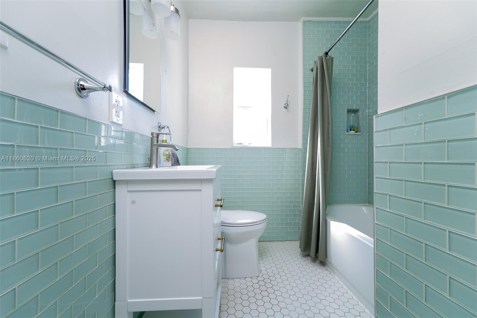 SUNSET TRAILS NO 2 - Residential