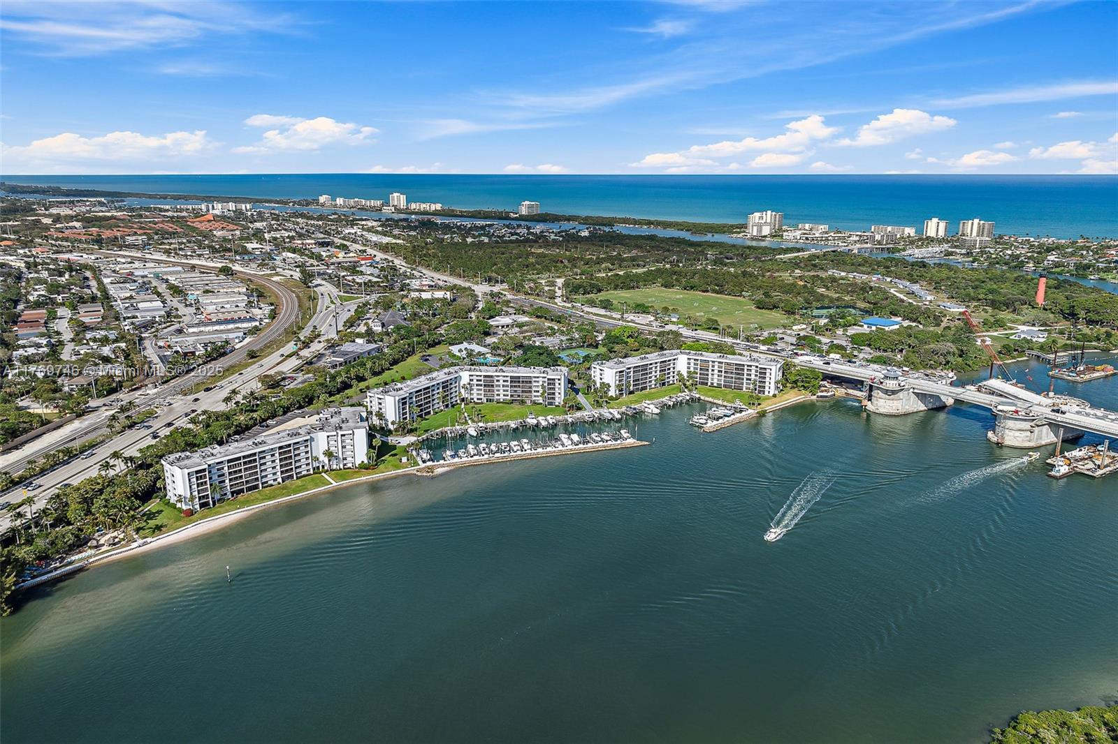 JUPITER COVE CONDO - Residential