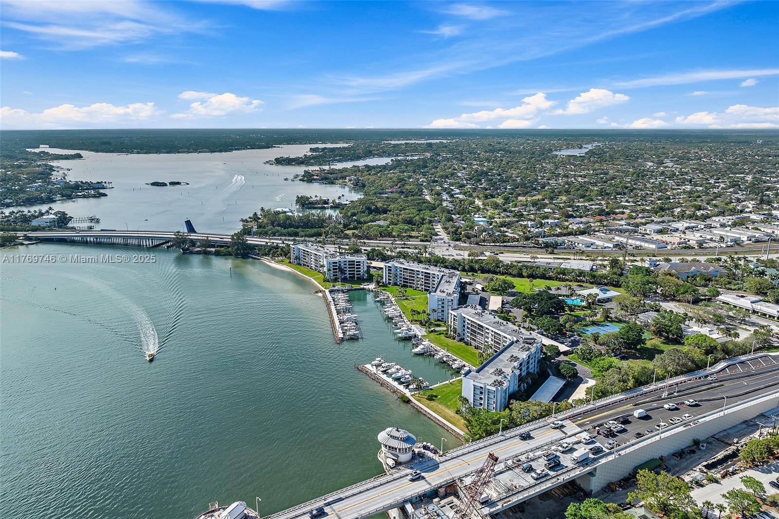 JUPITER COVE CONDO - Residential