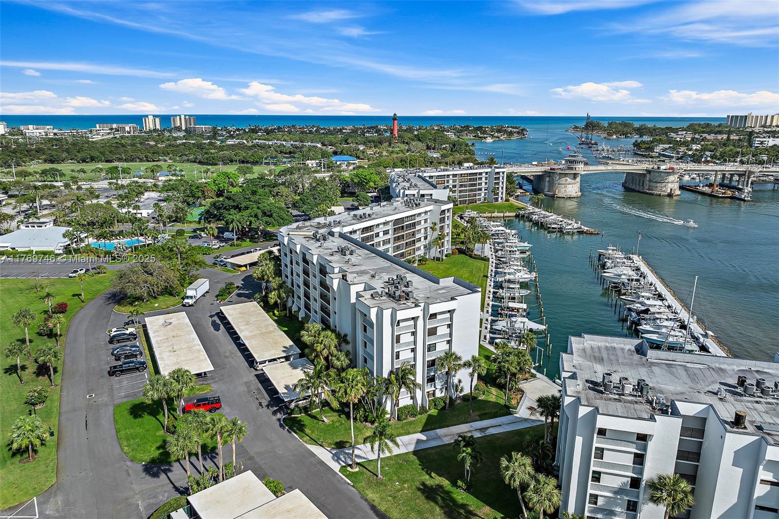 JUPITER COVE CONDO - Residential