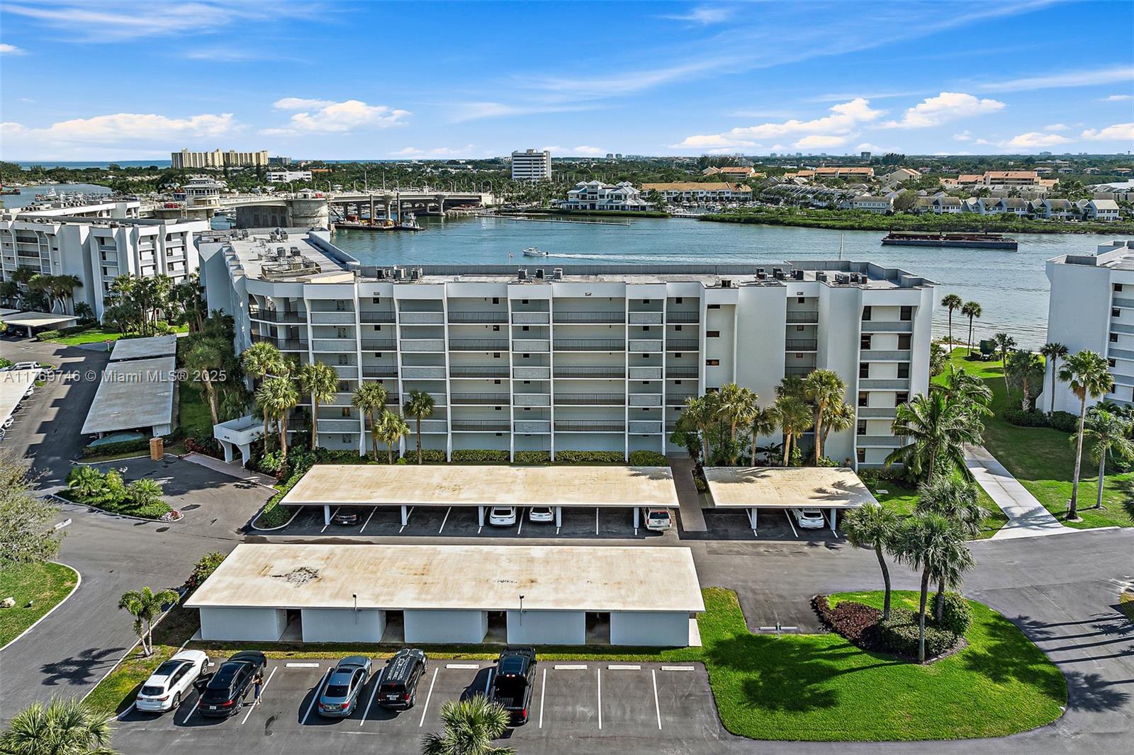 JUPITER COVE CONDO - Residential