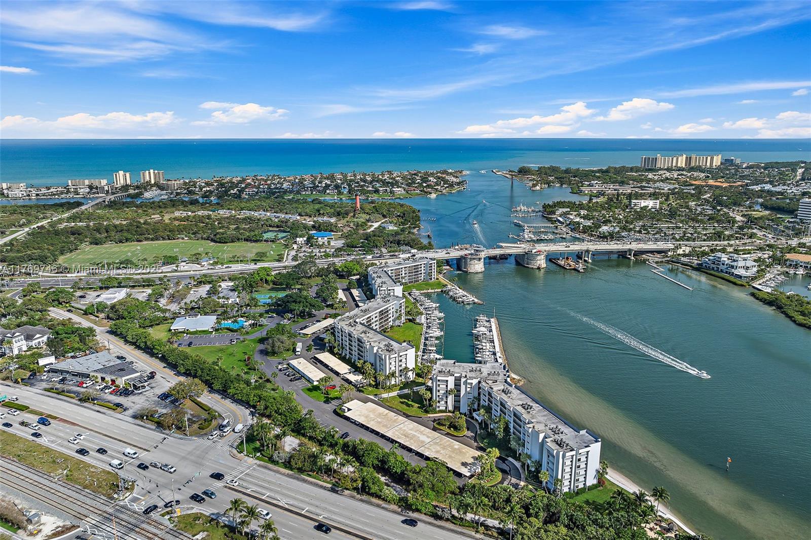JUPITER COVE CONDO - Residential