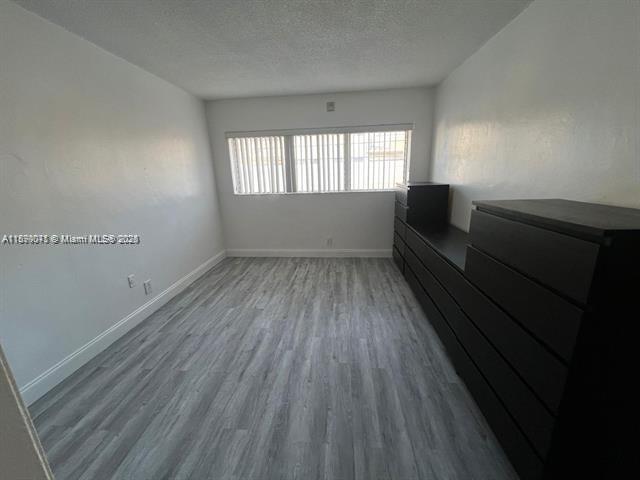 FLORIDIAN ARMS CONDO - Residential Lease