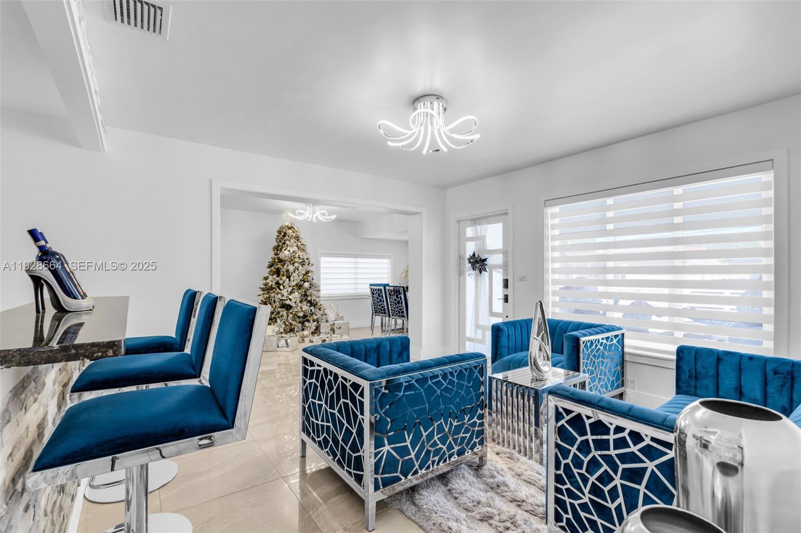 THE TROPICS AMD - Residential