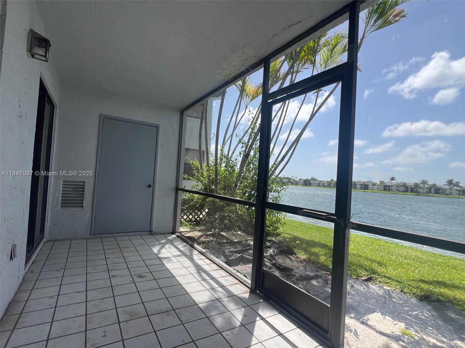 View photos, virtual tours, details... 840 Independence Dr 840C