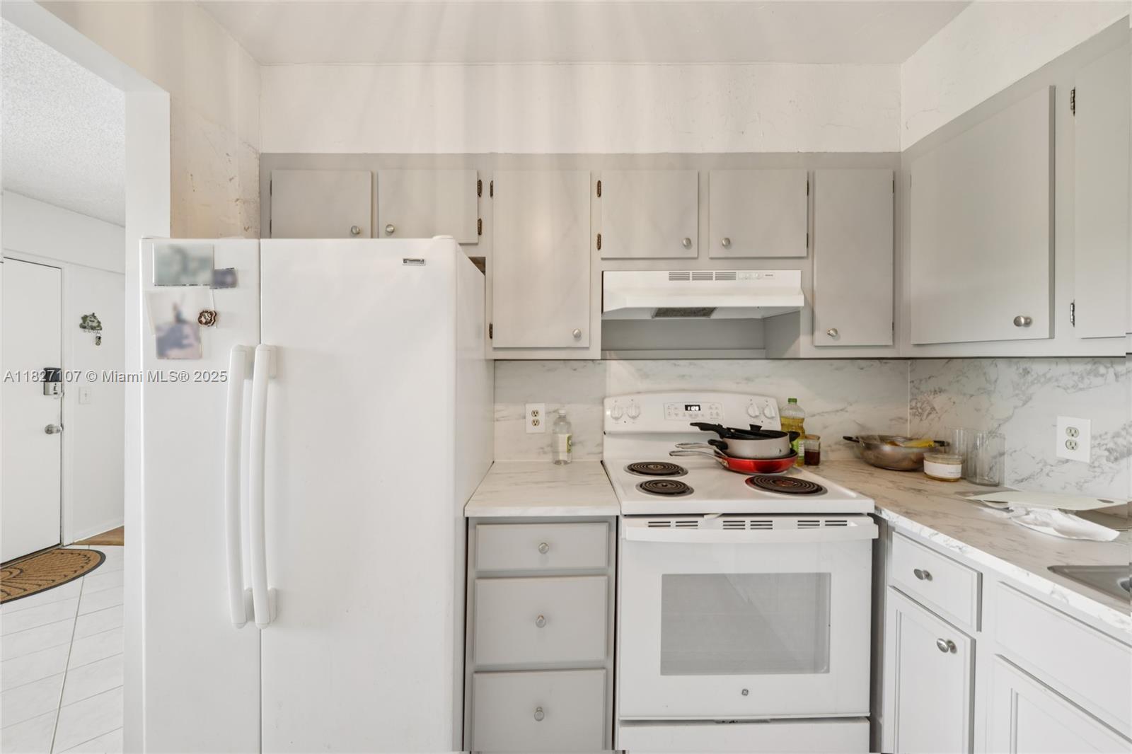 NEW HAMPTON AT CENTURY VI - Residential