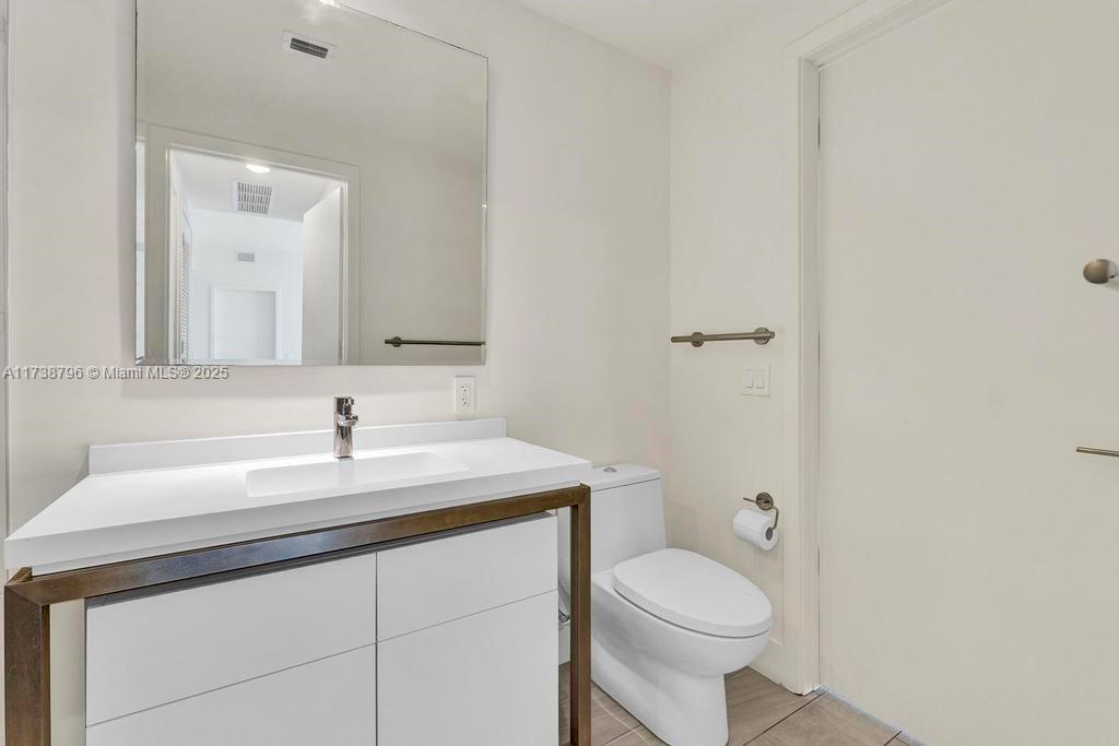 METROPICA NORTH TOWER ONE - Residential