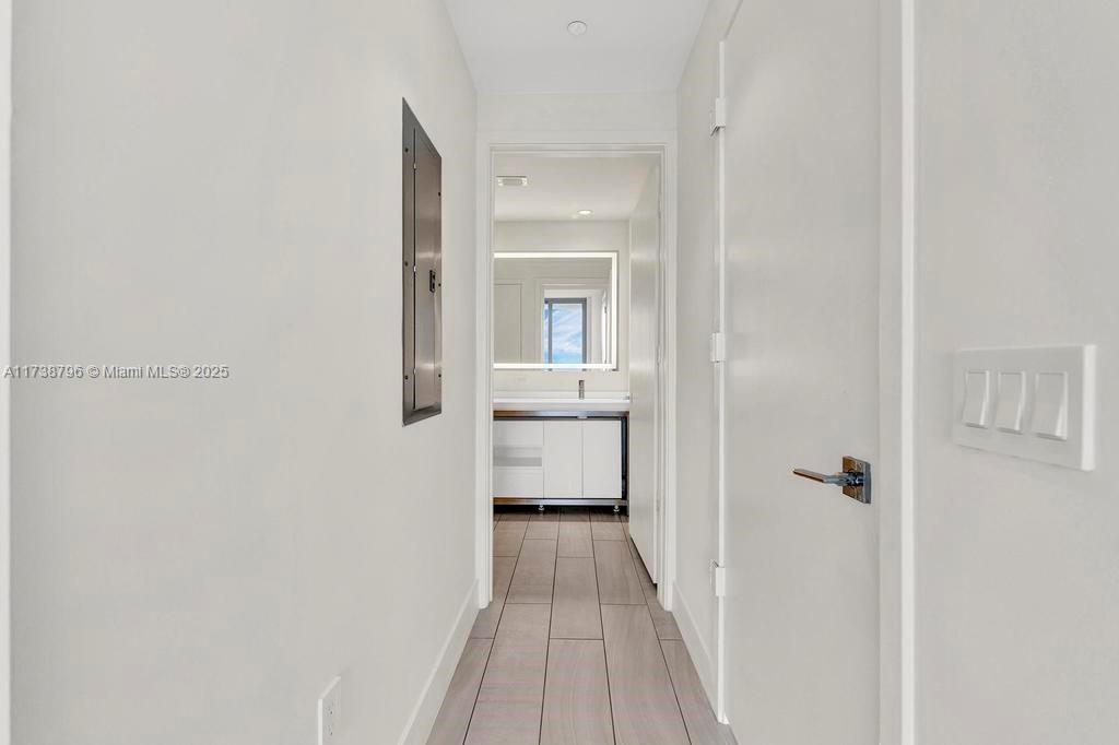 METROPICA NORTH TOWER ONE - Residential