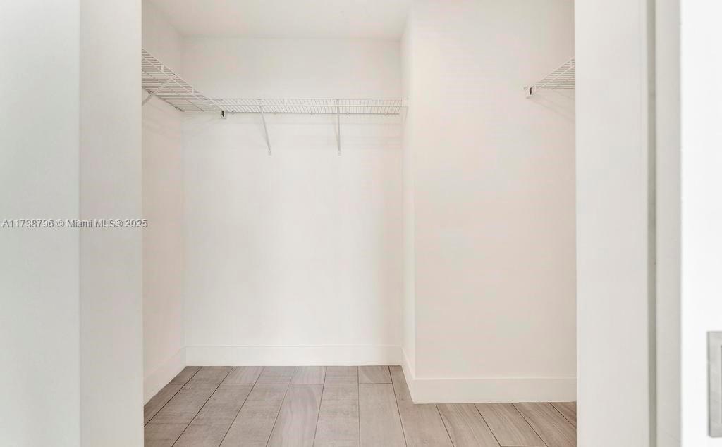 METROPICA NORTH TOWER ONE - Residential