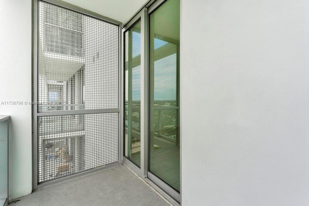 METROPICA NORTH TOWER ONE - Residential