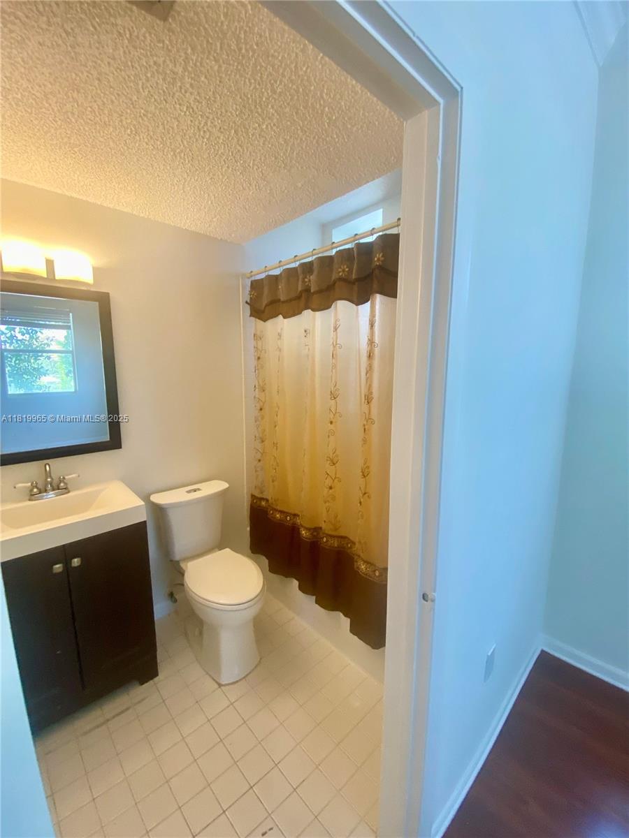 1342 DREXEL CONDO - Residential Lease
