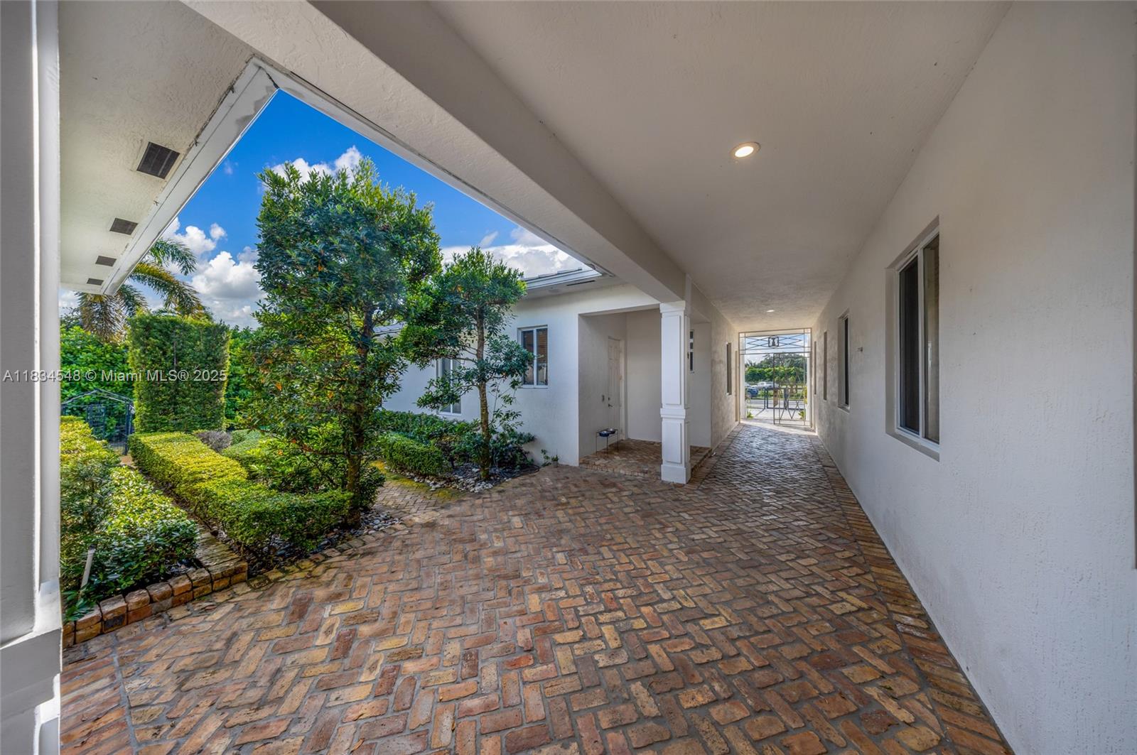 FLA FRUIT LANDS CO SUB NO - Residential