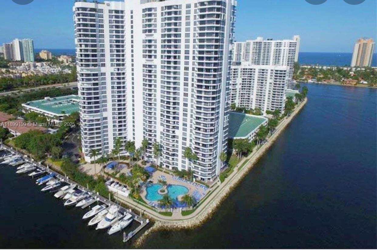MYSTIC POINTE TOWER 500 C - Residential Lease