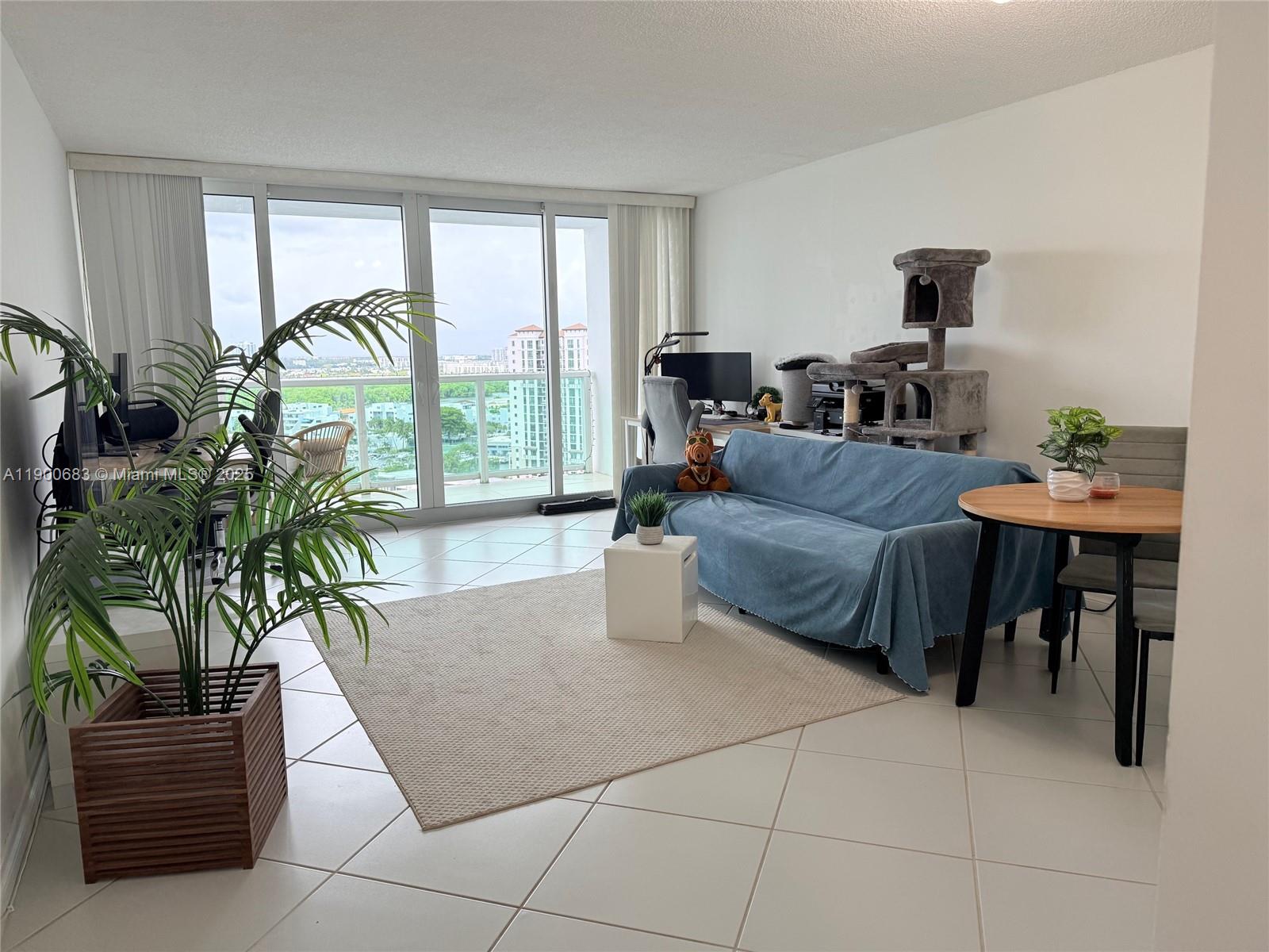 ARLEN HOUSE EAST CONDO - Residential