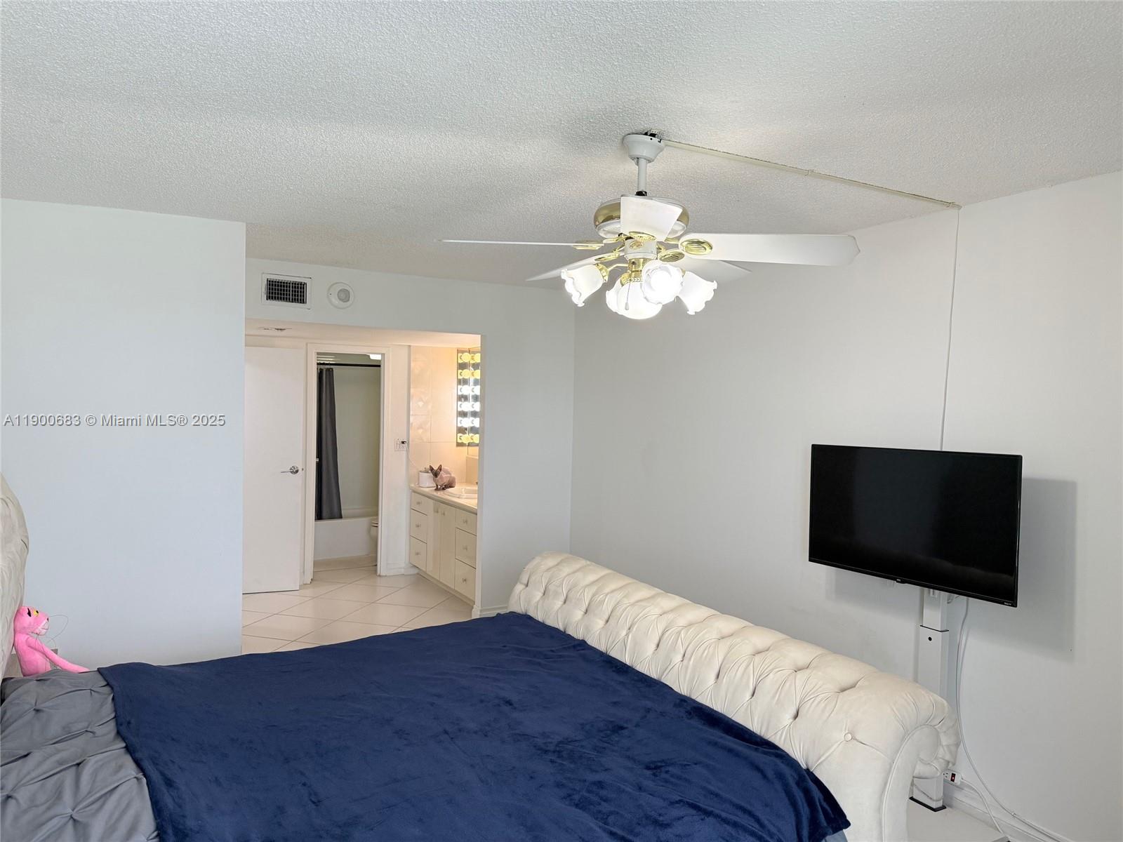 ARLEN HOUSE EAST CONDO - Residential