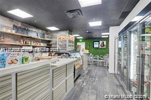 THE PALM BAY YACHT CLUB C - Residential