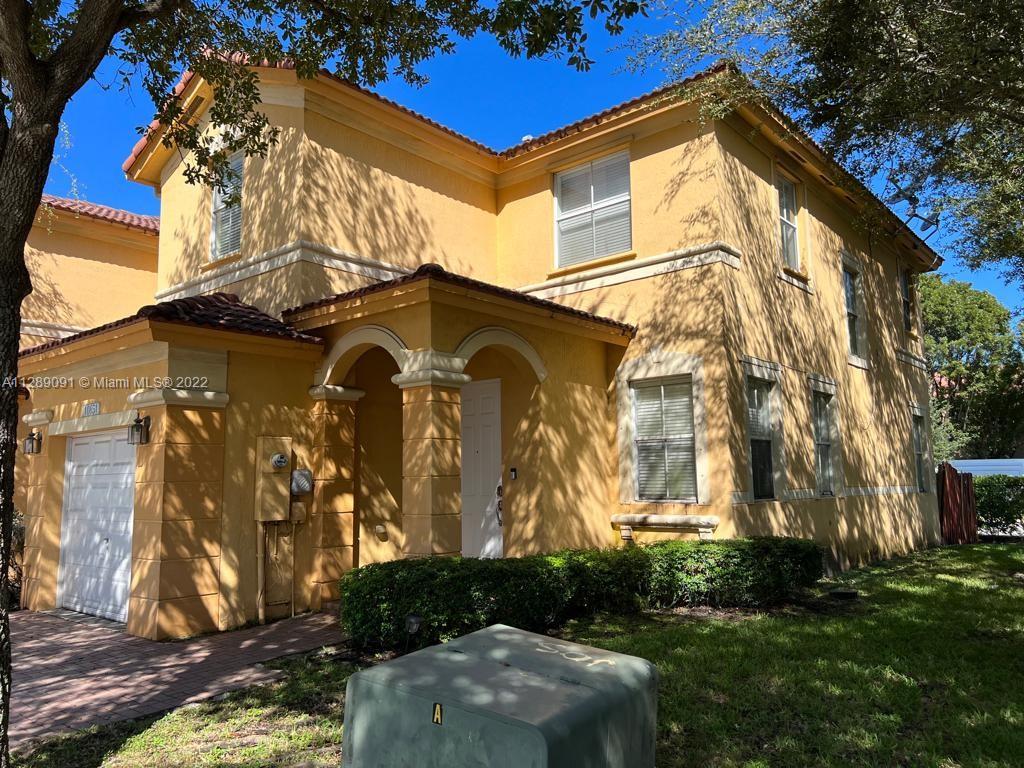 ISLANDS AT DORAL 1ST ADDN - Residential