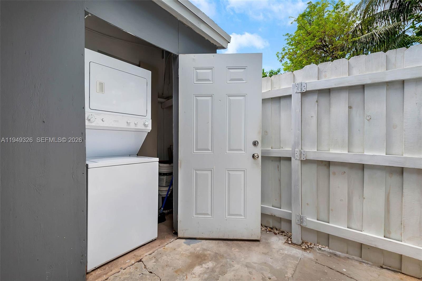 PALMETTO COUNTRY CLUB EST - Residential