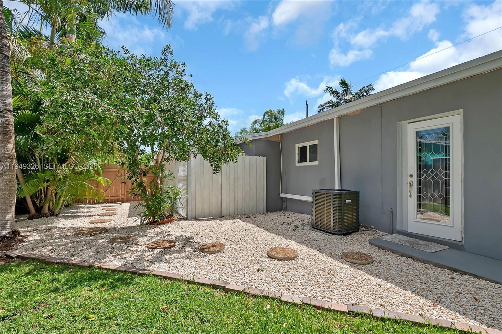 PALMETTO COUNTRY CLUB EST - Residential