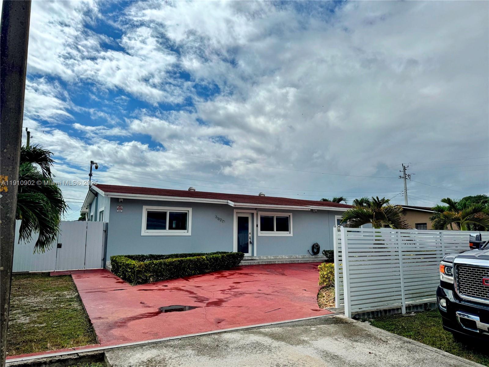CAROL CITY - Residential Lease