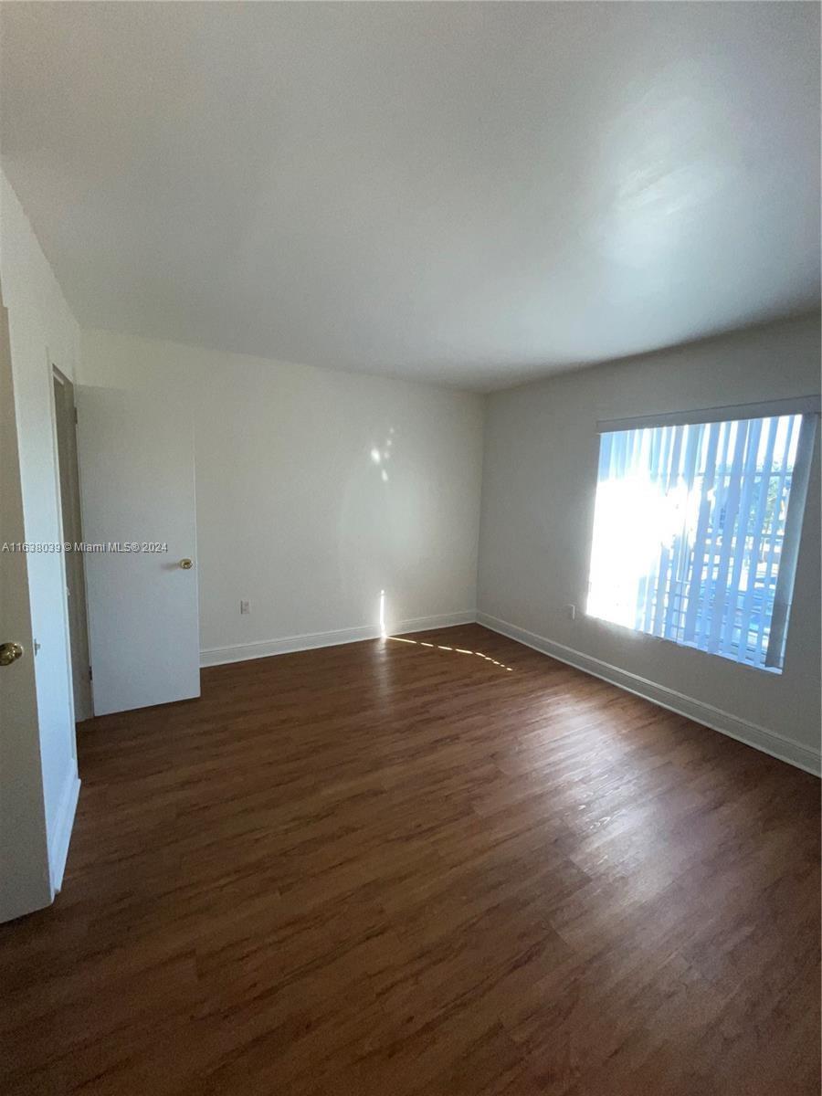 DORAL GARDENS II CONDO - Residential Lease