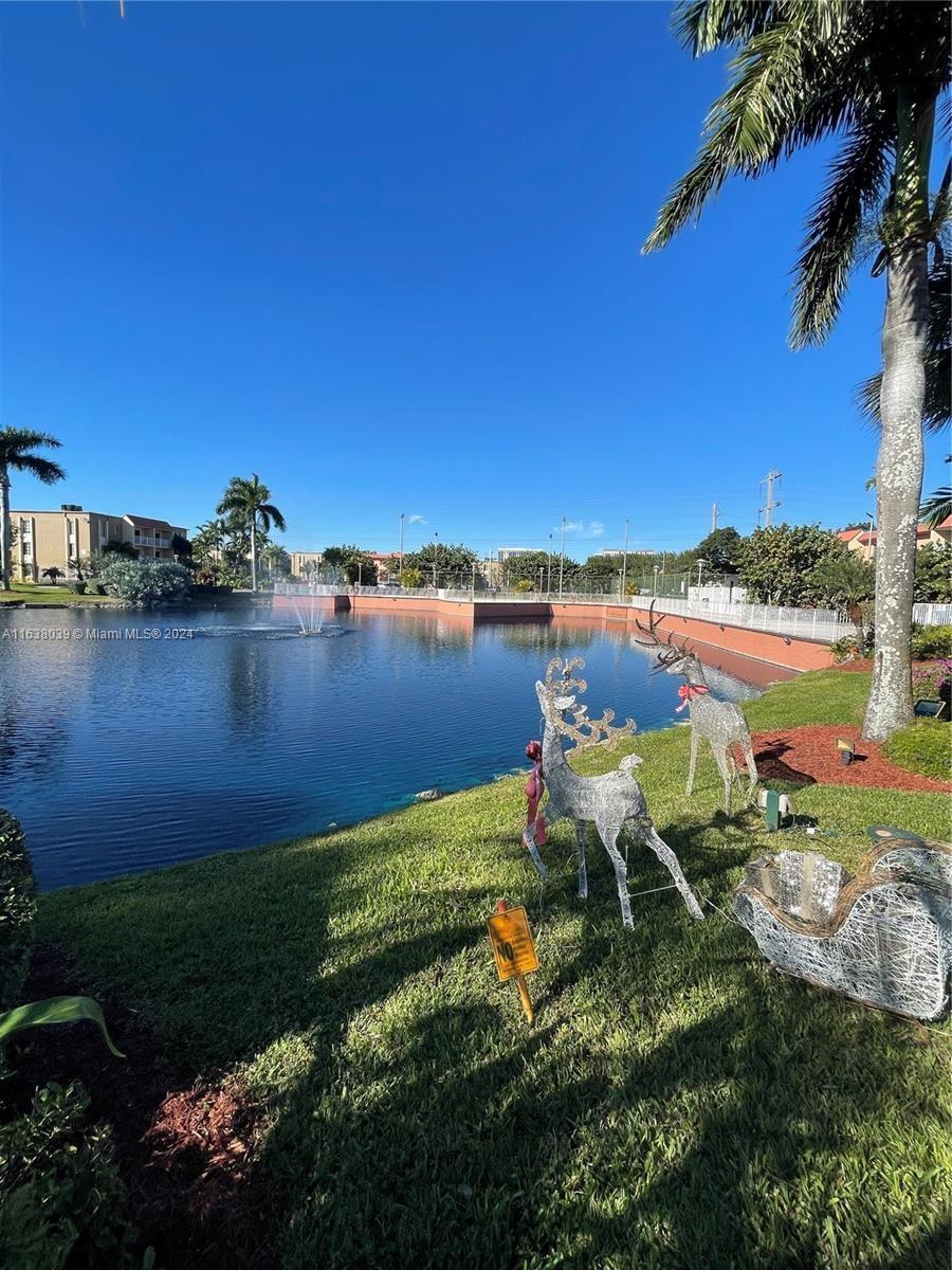 DORAL GARDENS II CONDO - Residential Lease