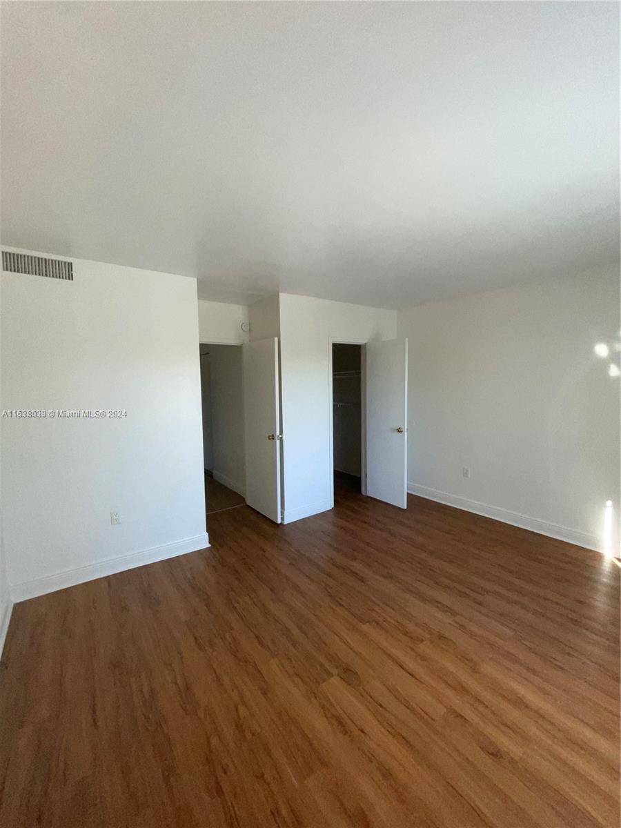DORAL GARDENS II CONDO - Residential Lease