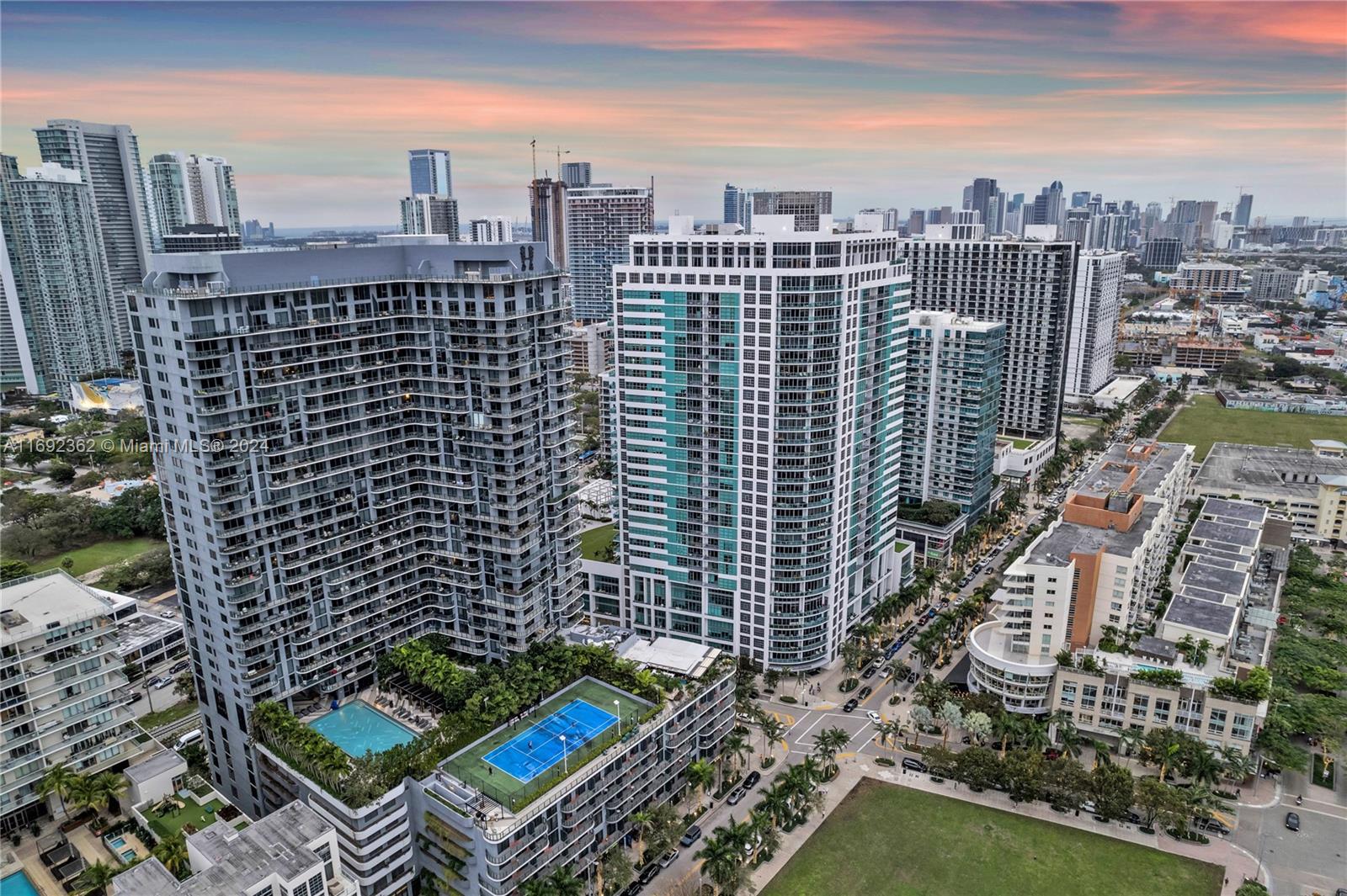 3401 MIDTOWN CONDO - Residential