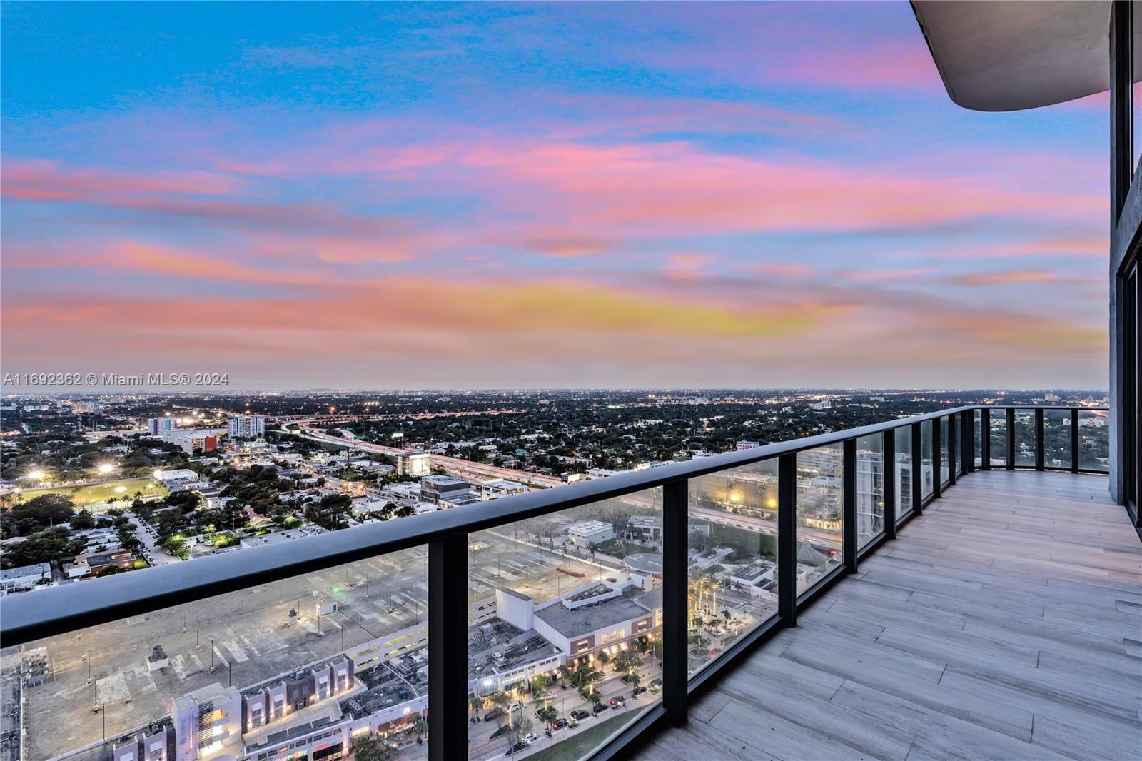 3401 MIDTOWN CONDO - Residential