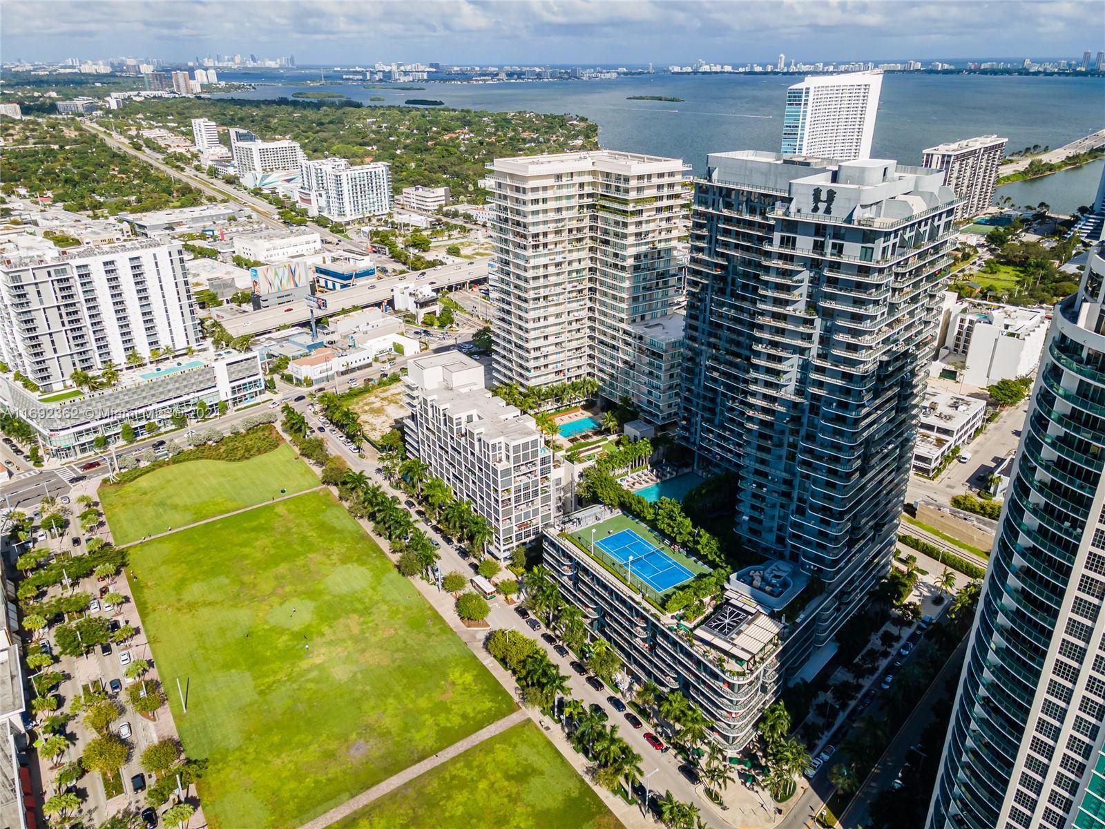 3401 MIDTOWN CONDO - Residential