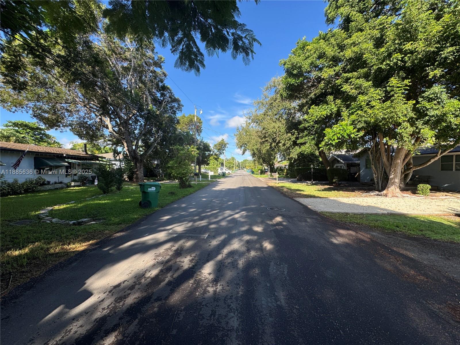 View photos, virtual tours, details... 8920 SW 157th St