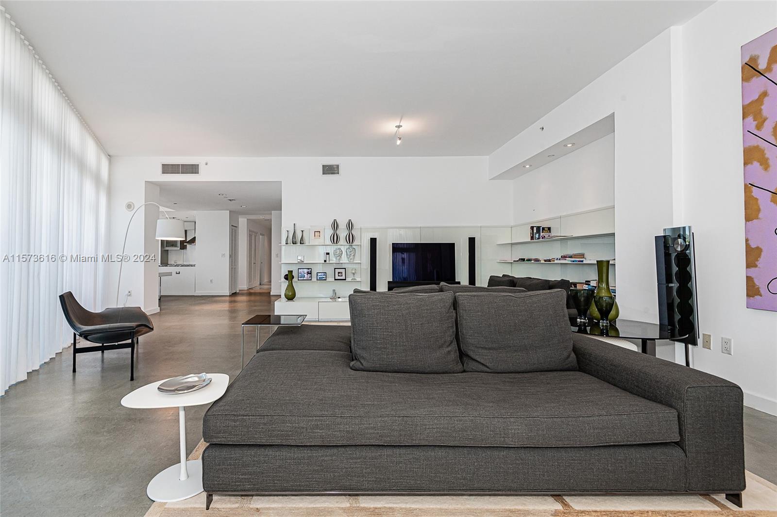 GORLIN AT AQUA CONDO - Residential