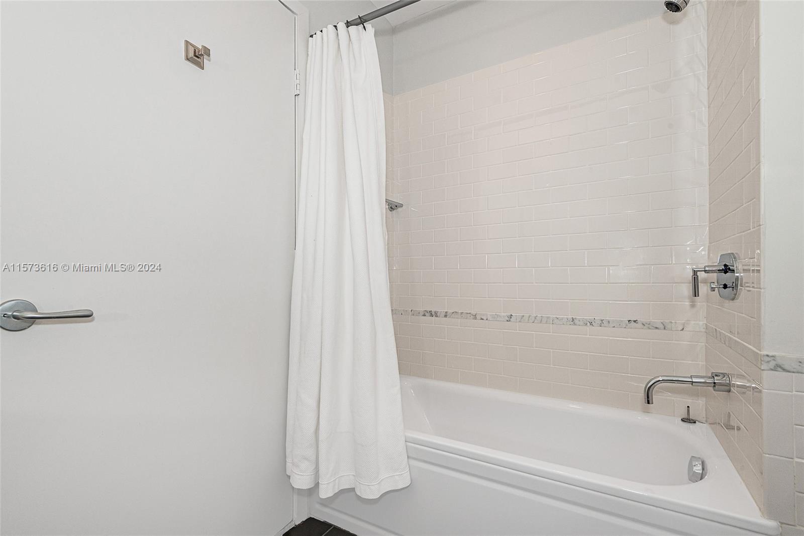 GORLIN AT AQUA CONDO - Residential