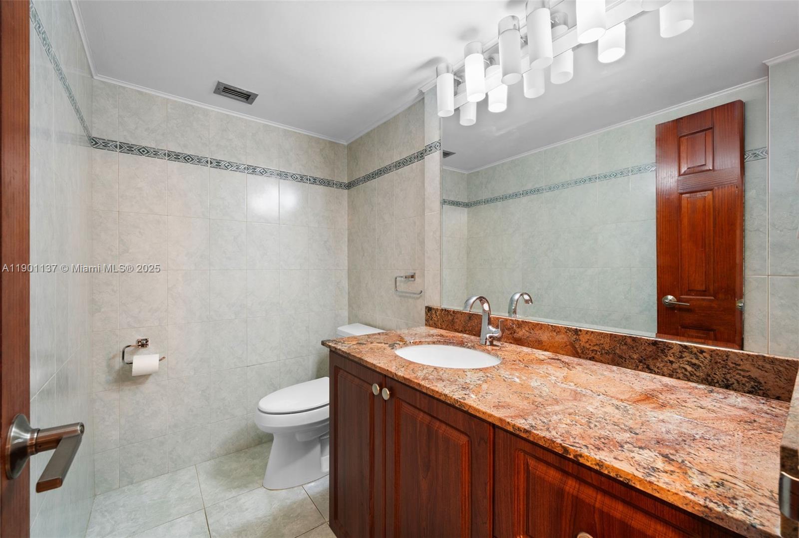 PARKER PLAZA CONDO ESTATE - Residential
