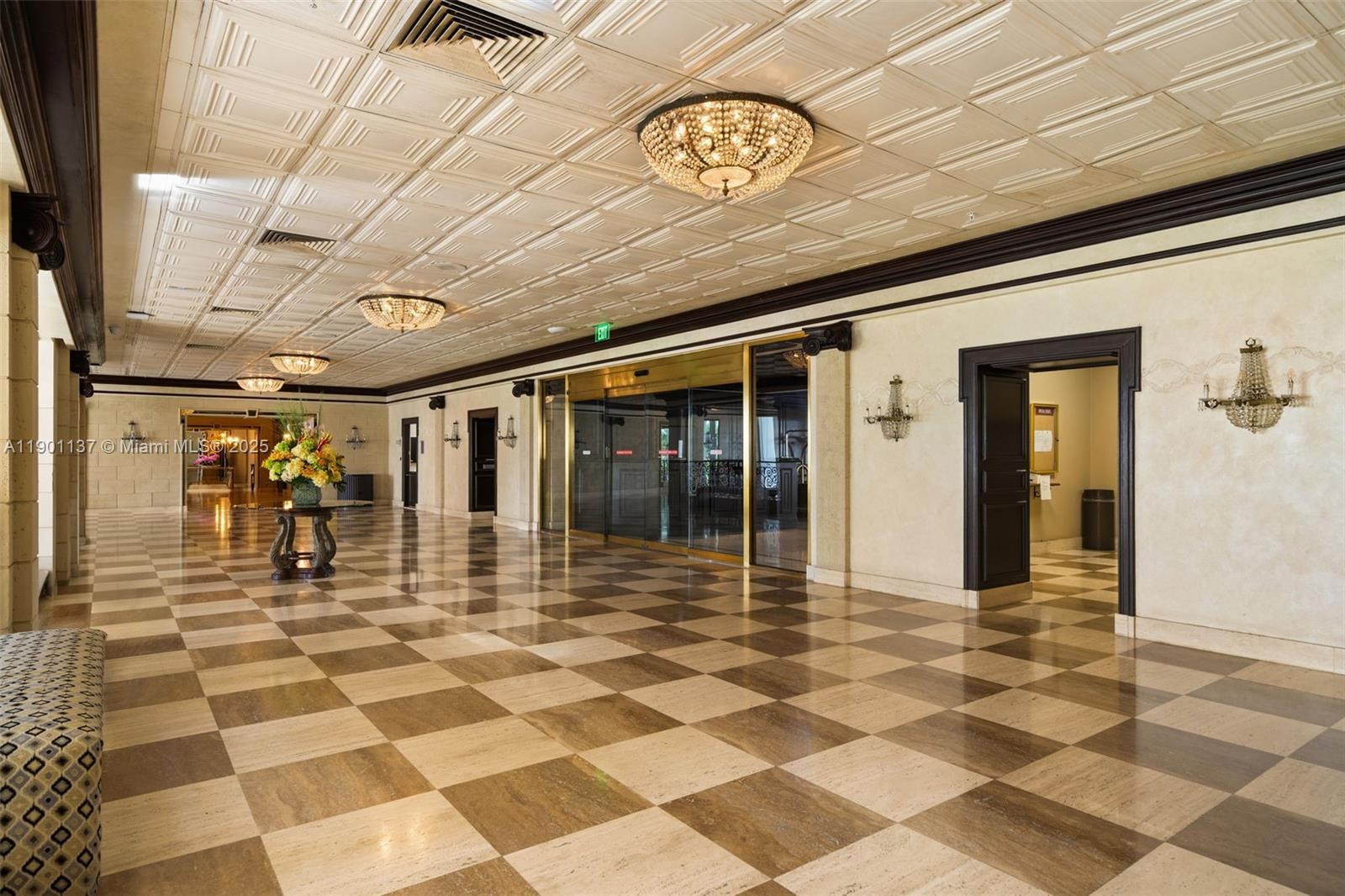 PARKER PLAZA CONDO ESTATE - Residential