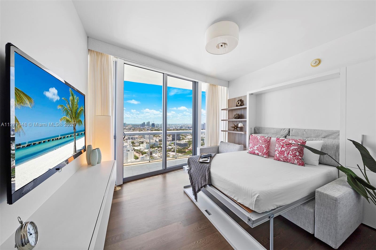 SETAI RESORT & RESIDENCES - Residential Lease