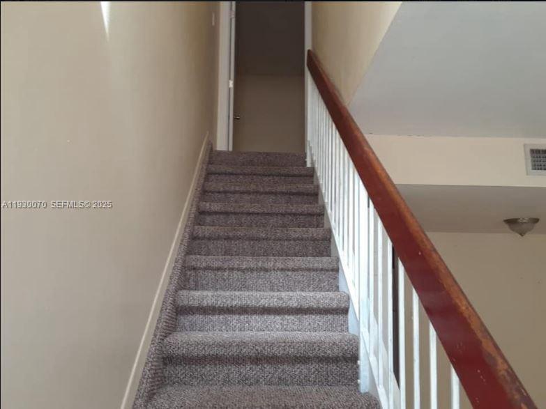 5 OLIVE DRIVE CONDO - Residential Lease