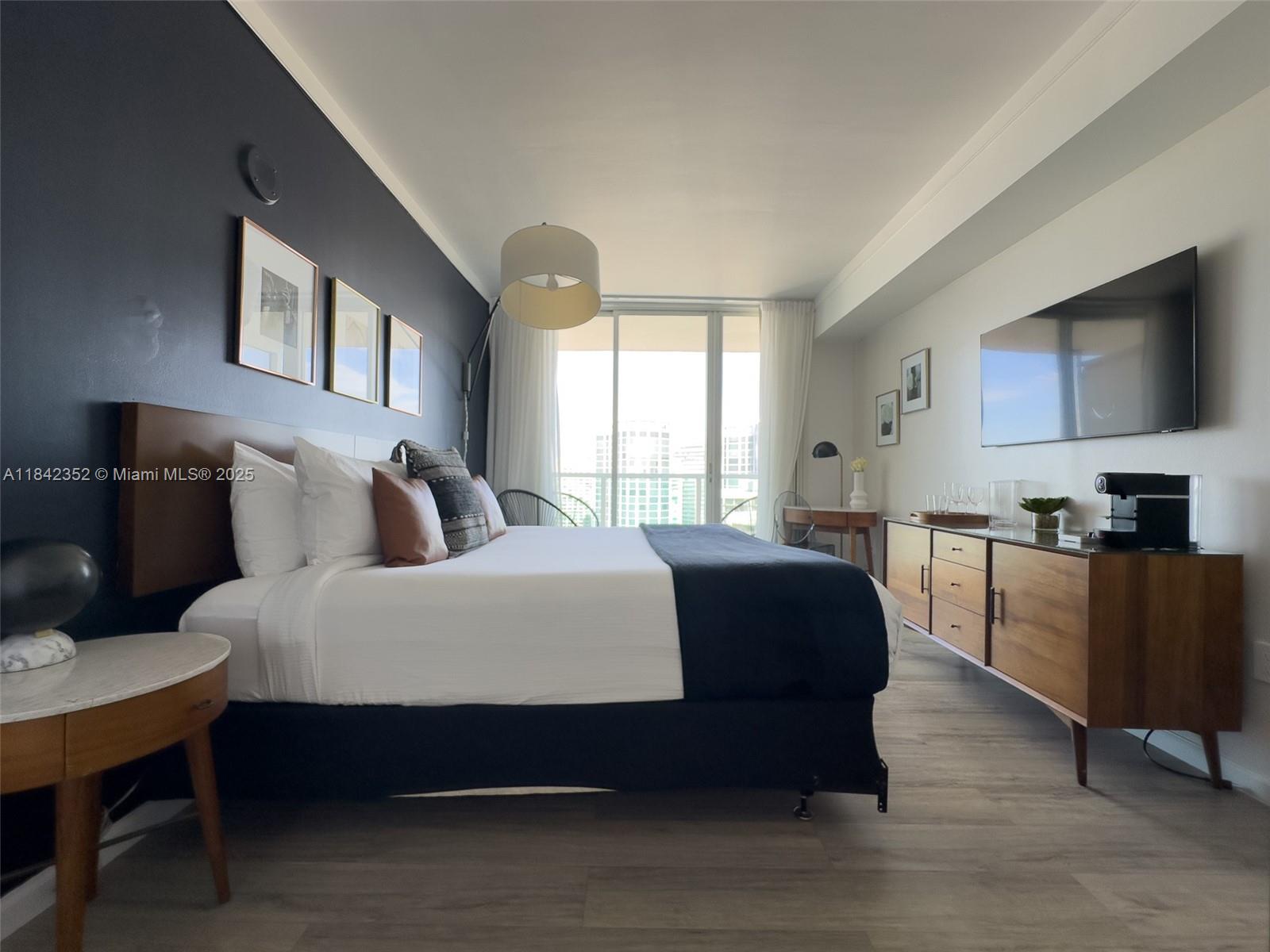 MUTINY PARK CONDO - Residential