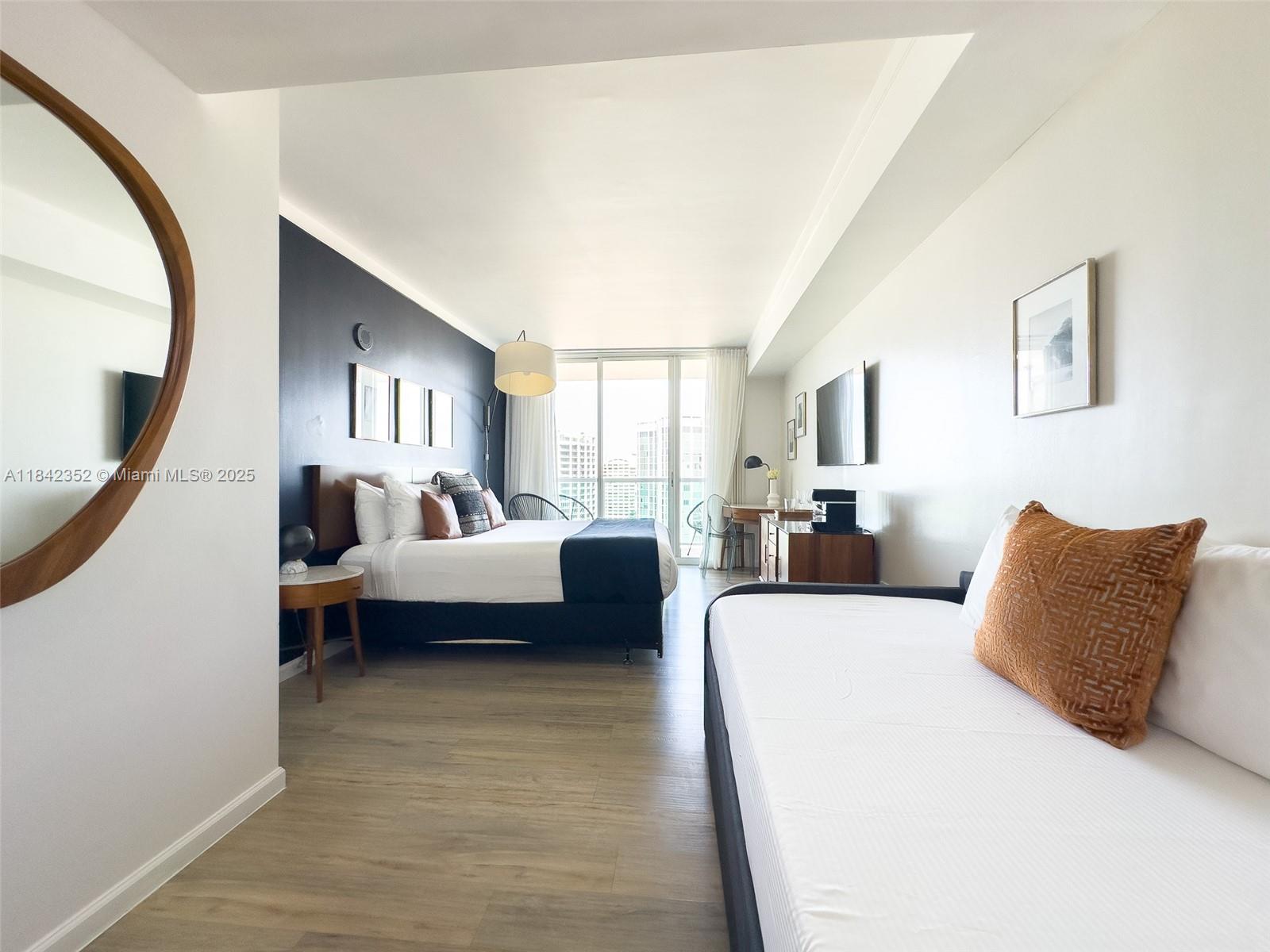 MUTINY PARK CONDO - Residential