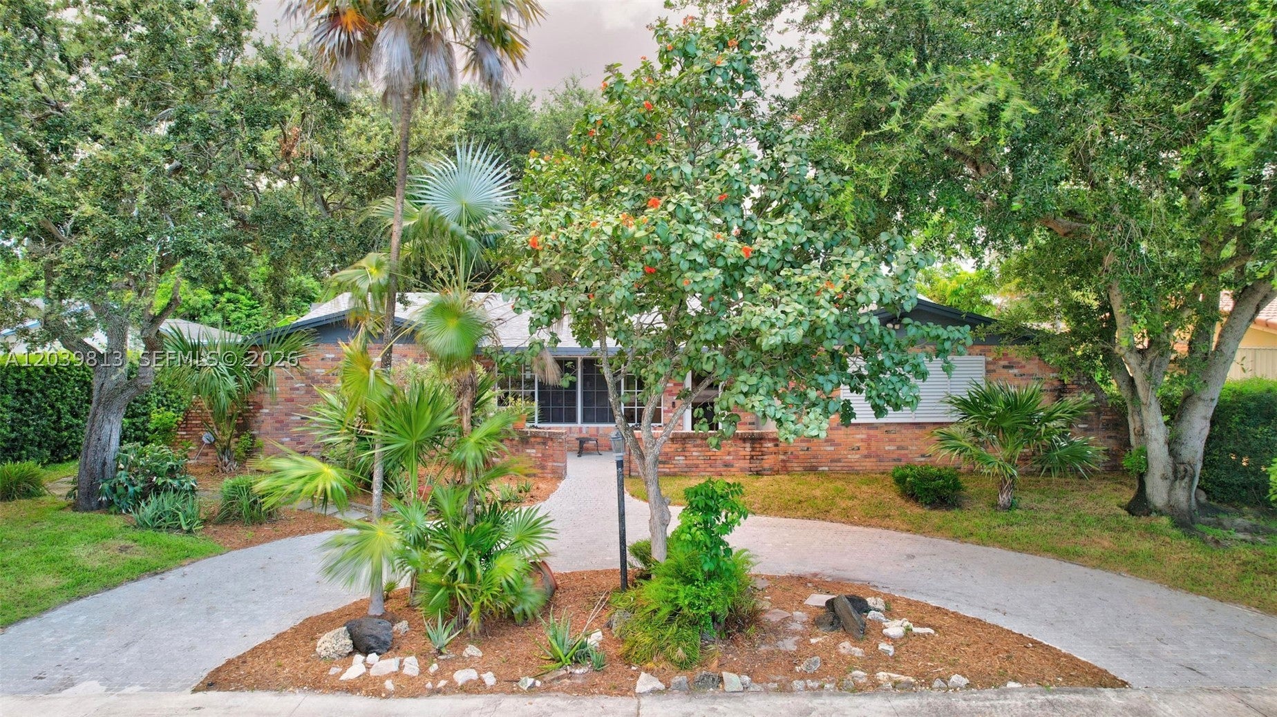 5511 Taylor St