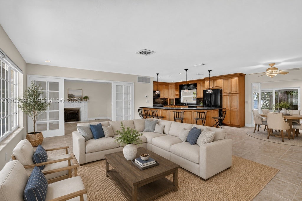 Photo of 5511 Taylor St, Hollywood, FL 33021 (MLS # A12039813)