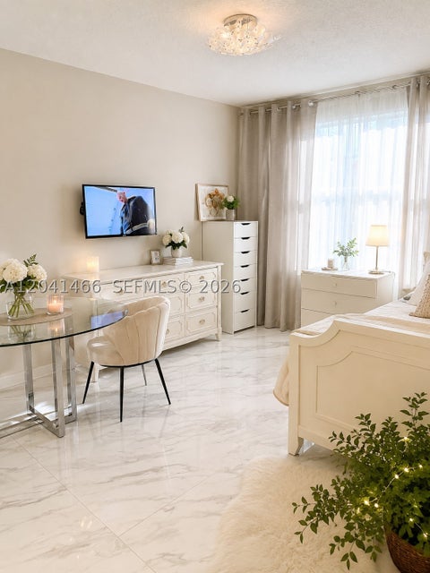 Tiny photo for 85 Gables Blvd, Weston, FL 33326 (MLS # A12041466)